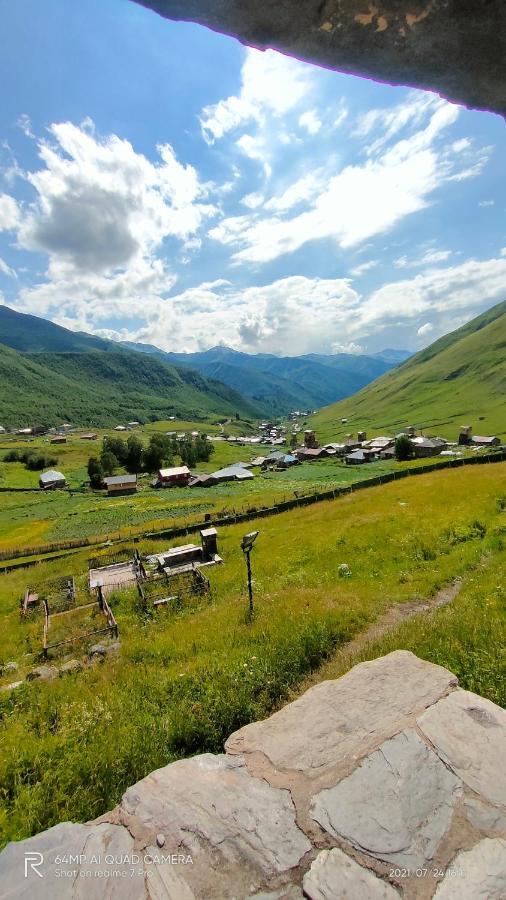 Shaulini Hotel Kashveti Kültér fotó