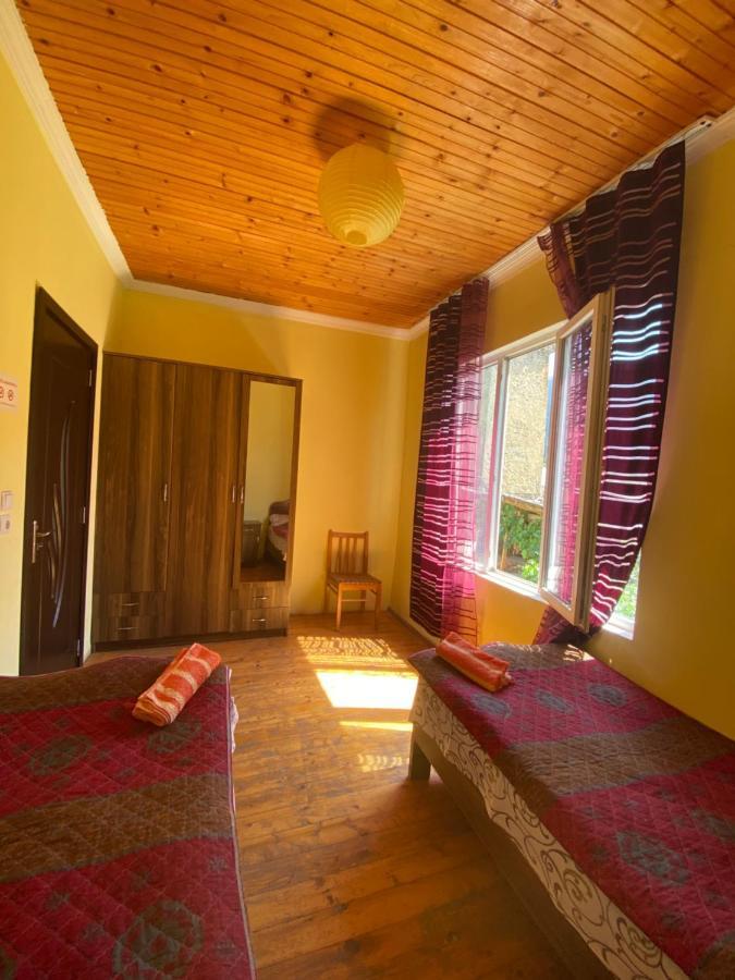 Shaulini Hotel Kashveti Kültér fotó