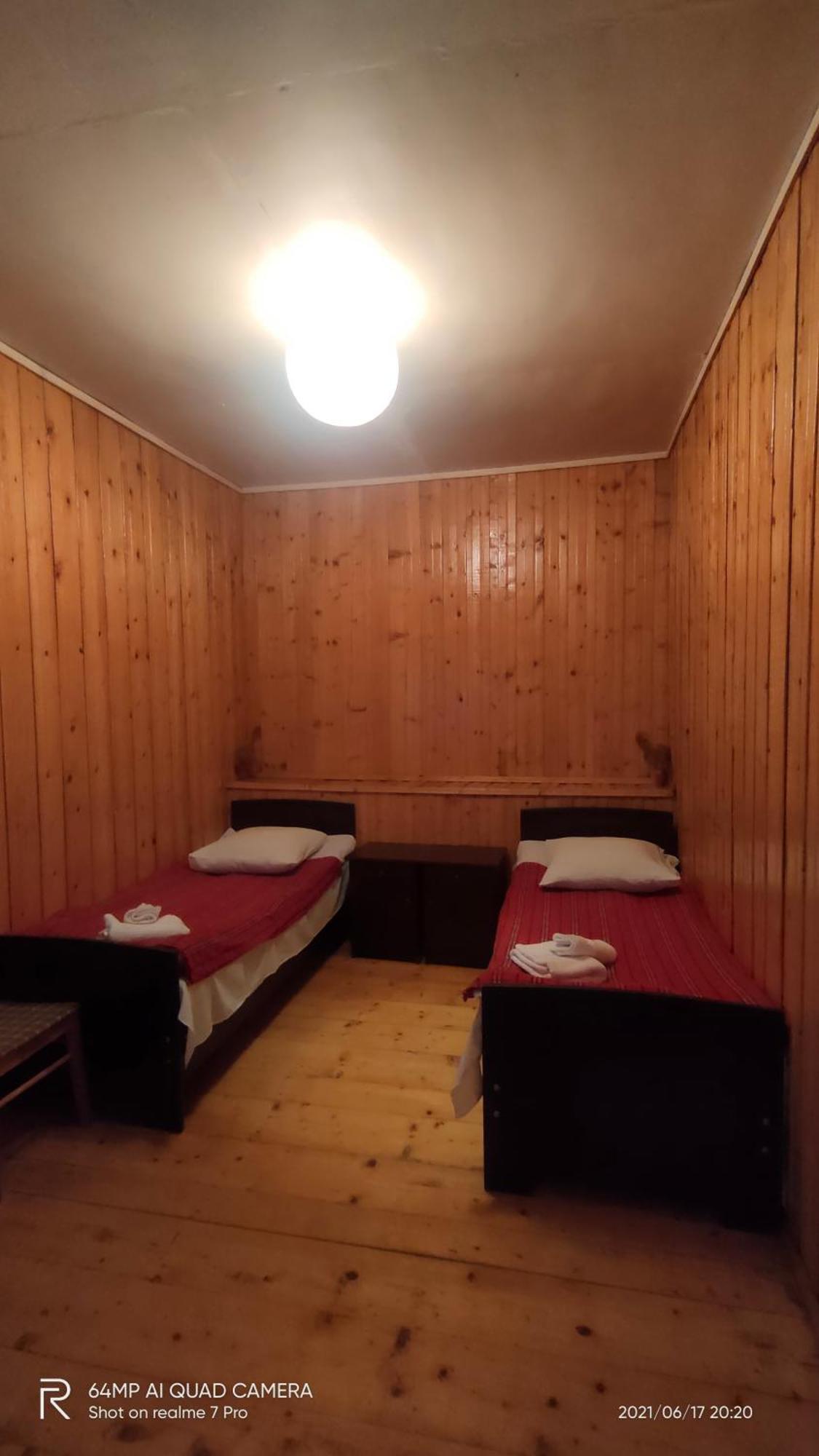 Shaulini Hotel Kashveti Szoba fotó