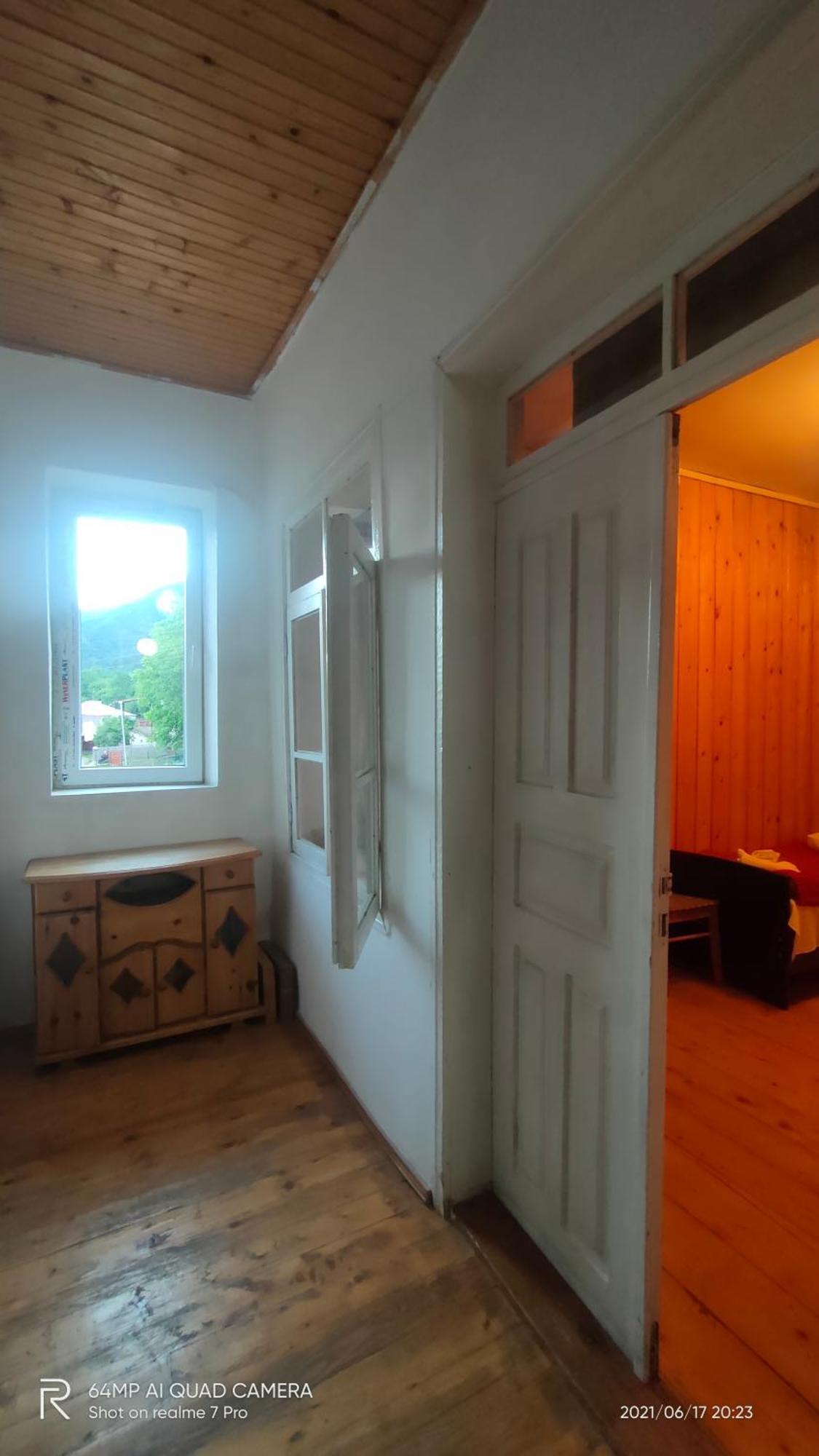 Shaulini Hotel Kashveti Szoba fotó