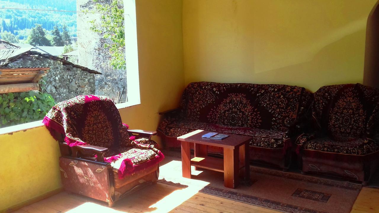 Shaulini Hotel Kashveti Kültér fotó